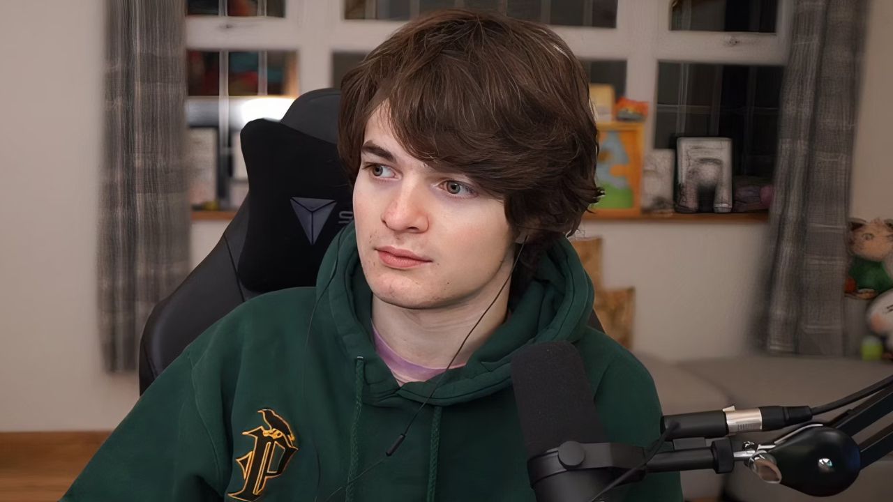 Streamer Tubbo foi banido da Twitch por violações de DMCA Streamer Tubbo foi banido da Twitch por violações de DMCA