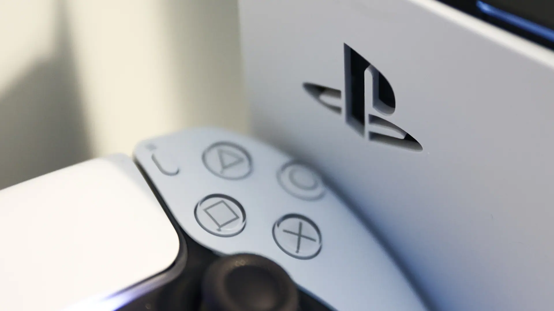 Sony perde Physint para Xbox enquanto crise na PlayStation Studios se aprofunda em 2026