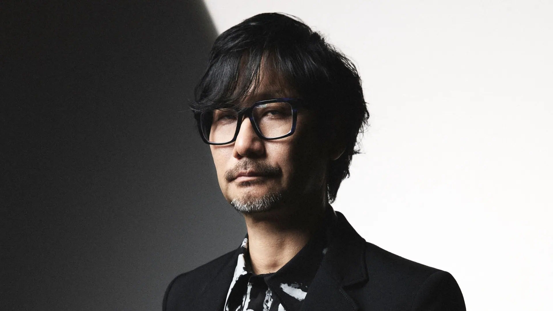 Hideo Kojima rebate rumores sobre Physint e reafirma estabilidade da Kojima Productions